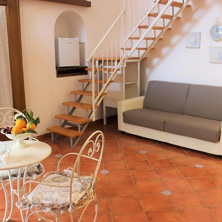 B&B Country Chic Вико-Экуенсе Экстерьер фото